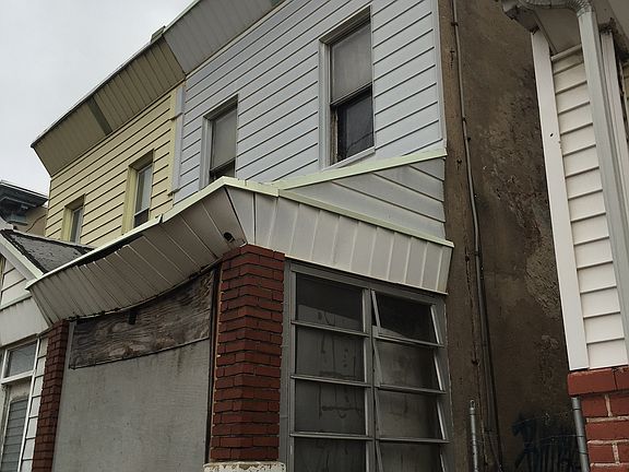5th image of 5542 W Girard Ave