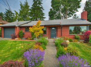 3702 SW 108th St, Seattle, WA 98146