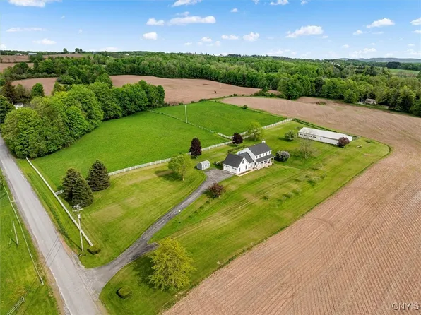 6000 Munz Rd, Oriskany Falls, NY 13425