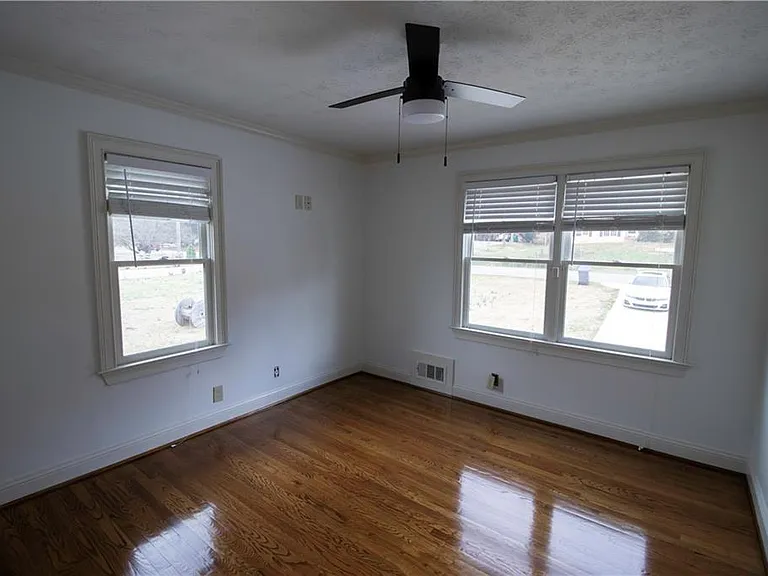 1292 Monfort Rd — Photo 28