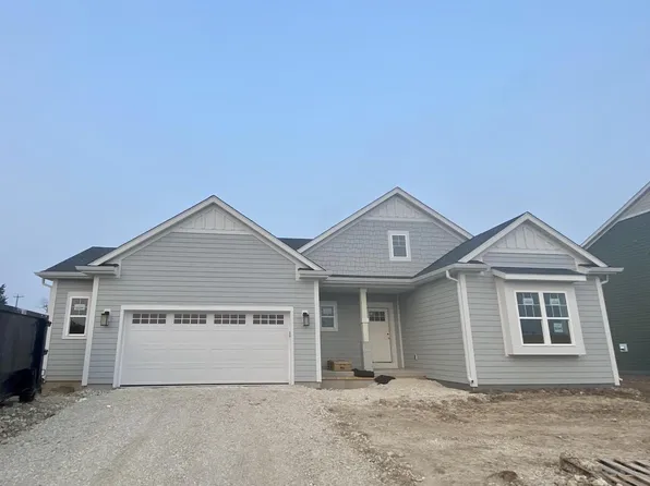 W70N1186 Pinehurst ROAD, Cedarburg, WI 53012