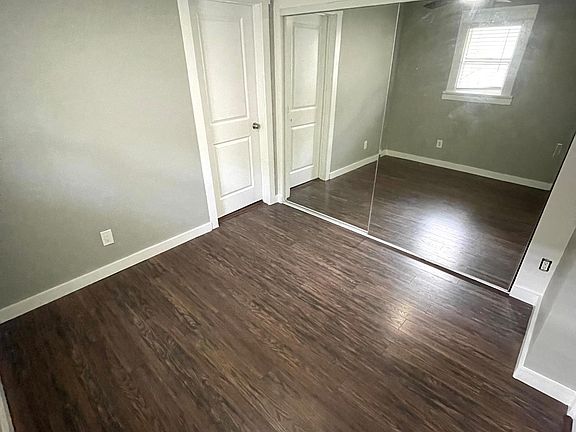 5th image of 639 Linden Ave #639