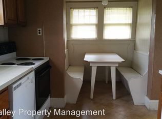 12 Blakely Ave, Terre Haute, IN 47803