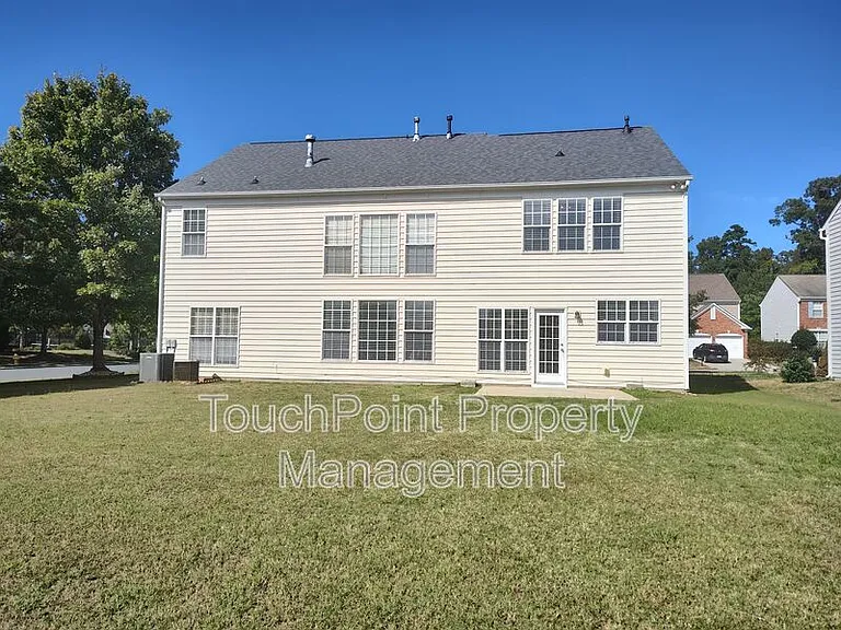 10804 Fountaingrove Dr — Photo 18