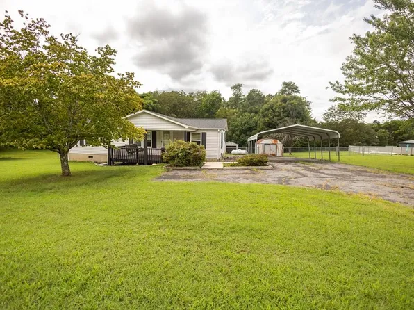 422 Axton Rd, Axton, VA 24054