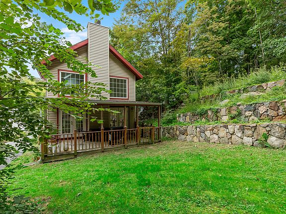 Yard toward house.JPG