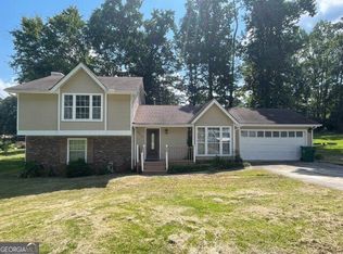 2436 Stratford Ct, Decatur, GA 30035