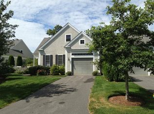 40 Turnberry Rd #40, Buzzards Bay, MA 02532