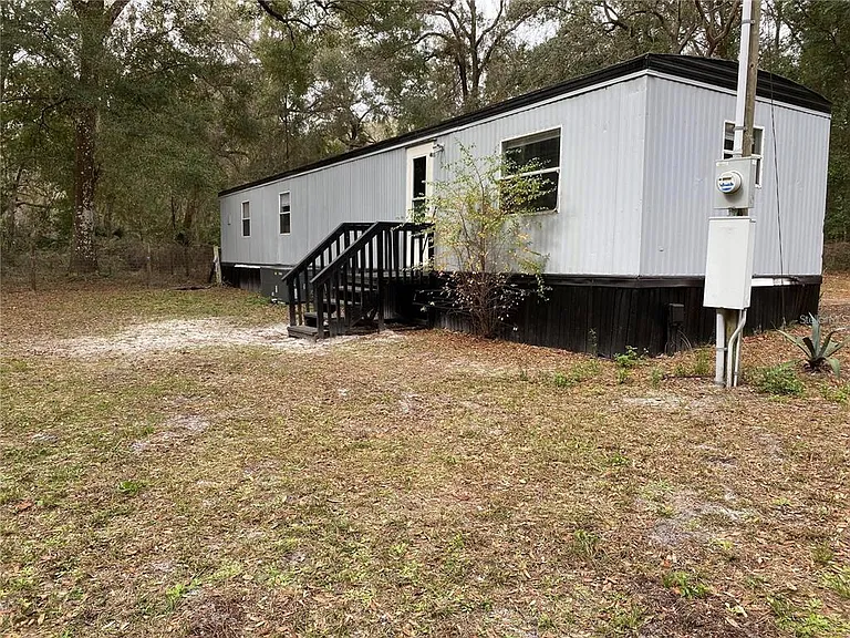 17410 NE 37th Ct — Photo 7