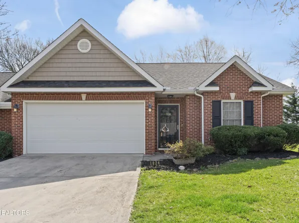 1024 Jadestone Way, Knoxville, TN 37923