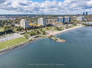 75 Ellen St #1111, Barrie, ON L4N7R6