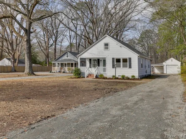 118 Shoe Ln, Newport News, VA 23606