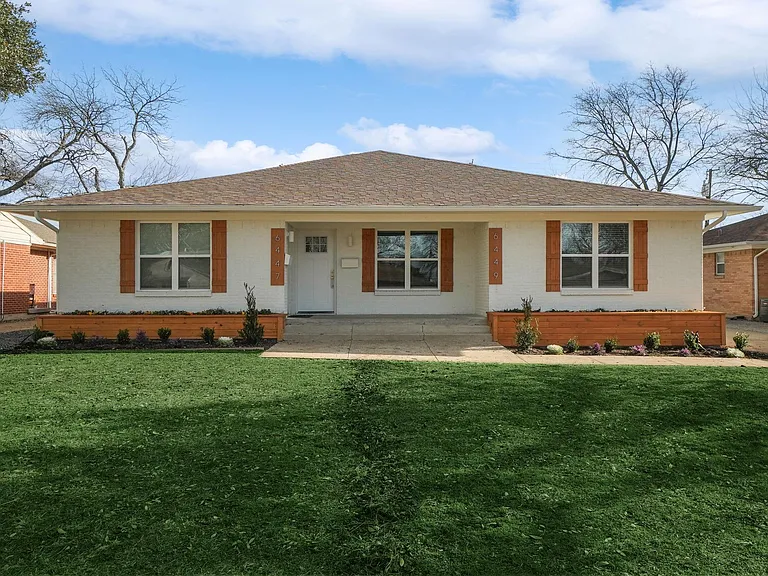 6449 Lontos Dr — Photo 15