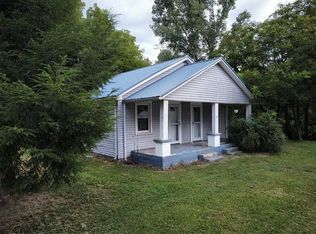 420 Park St, Cave City, KY 42127