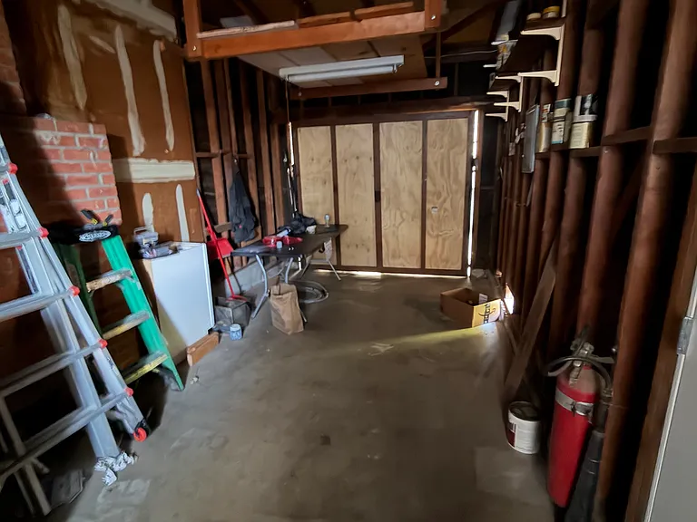 315 Hamilton Dr — Photo 12