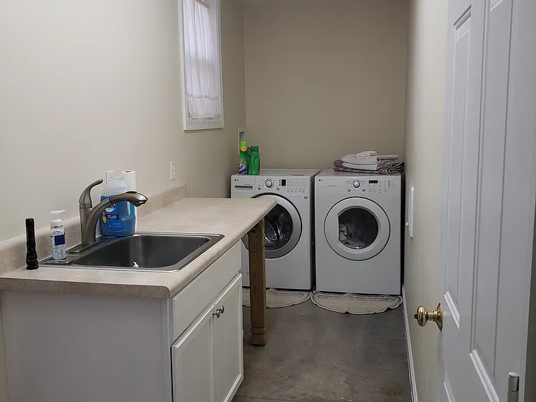 12044 Sunset Dr — Photo 15