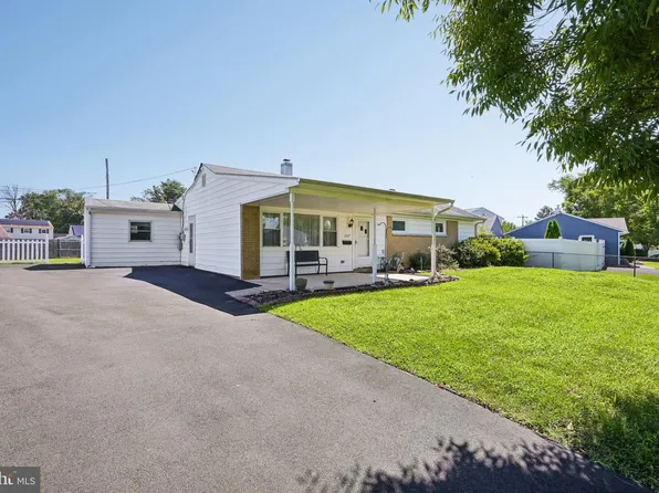 1027 Hilary Ave, Croydon, PA 19021
