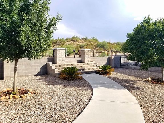 4th image of 7348 S Latigo St