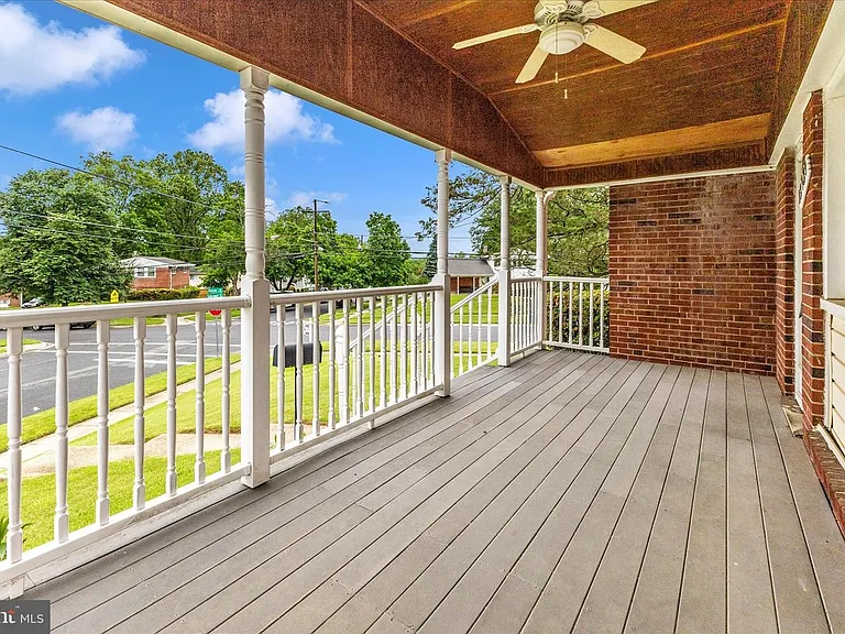 12929 Valleywood Dr — Photo 13