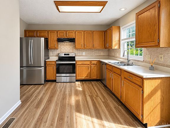 4th image of 8212 Indian Summer Way