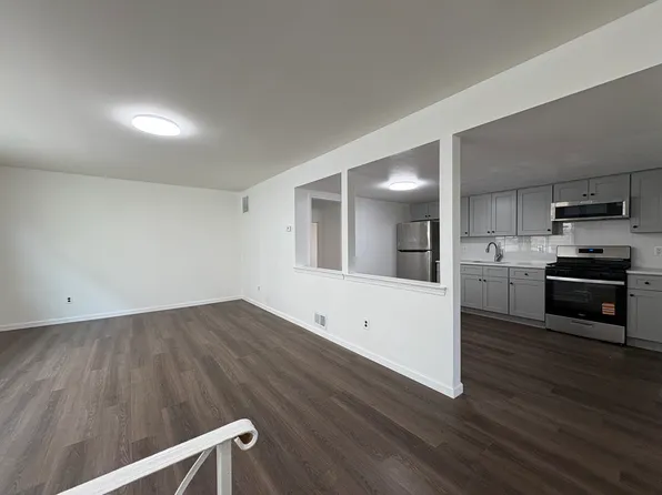 350 Great Kills Rd #1, Staten Island, NY 10308