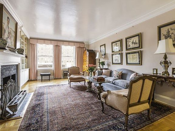 2nd image of 1192 Park Ave #6C