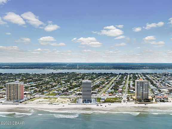 5th image of 2200 N Atlantic Ave #1702