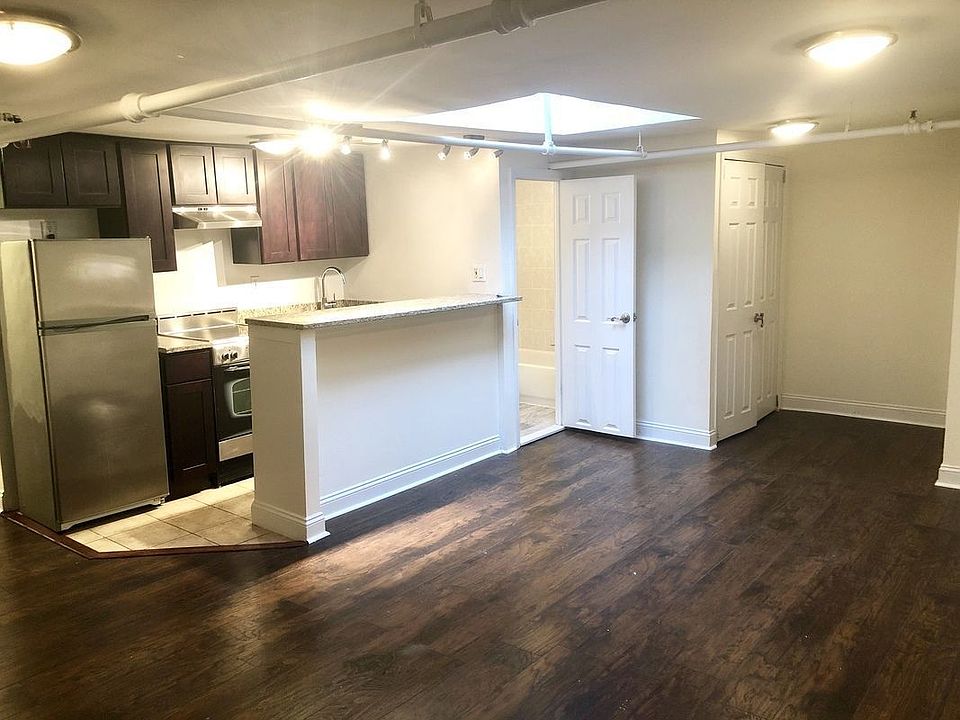1st image of 90 Chambers St APT 6