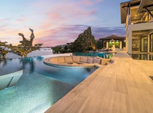 3799 Flamingo Ave, Sarasota, FL 34242