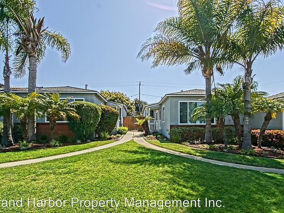 3rd image of 1406-1408 18th St #1406