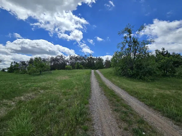 Finnegan Rd, Johannesburg, MI 49751