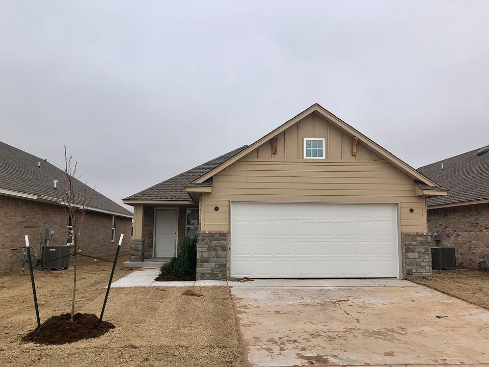 1st image of 929 SW 139th Street