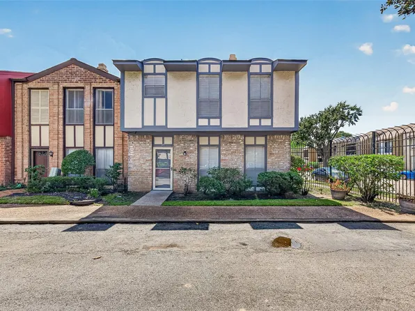 7700 Creekbend Dr APT 49, Houston, TX 77071