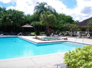 11901 4th St N APT 1206, Saint Petersburg, FL 33716