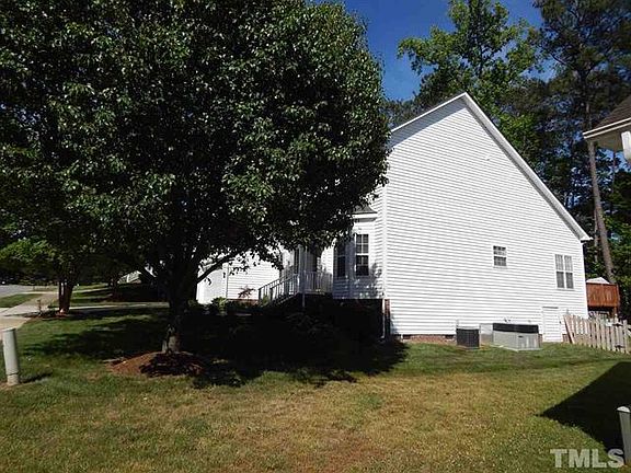 5th image of 6711 Somerknoll Dr