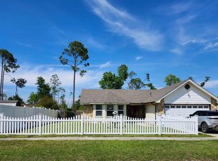 1502 E 13th Plz, Lynn Haven, FL 32444