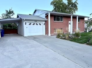 7506 S Claret St, Cottonwood Heights, UT 84121