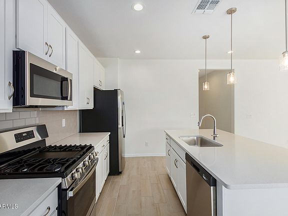 4th image of 17815 W BLUE SKY Drive
