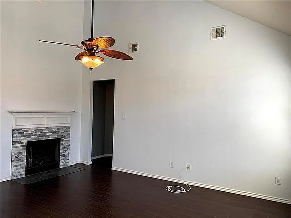 4th image of 4500 Hickory Meadows Ln