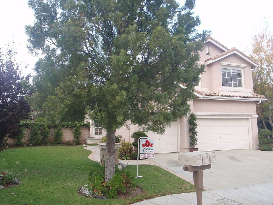 1st image of 487 Burano Ct