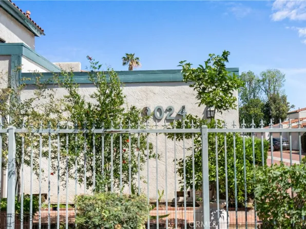 9024 Willis Ave, Panorama City, CA 91402