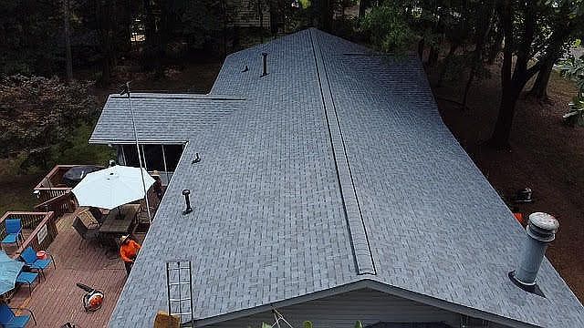 2nd image of 125 Franklin Rd
