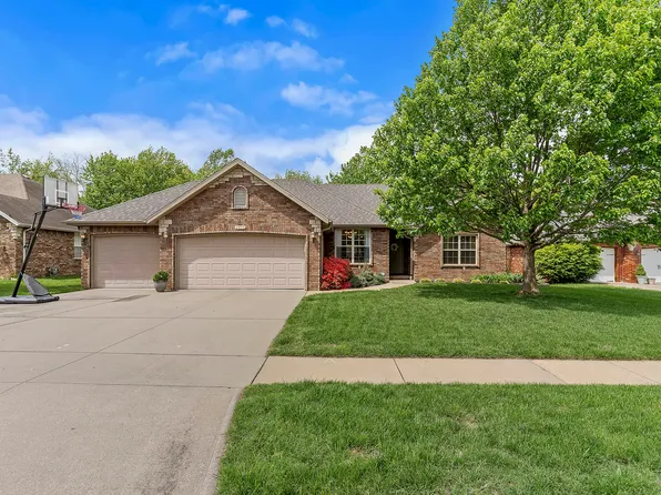 4433 S Appleton Drive, Springfield, MO 65810