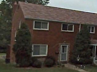 201 Macassar Dr, Pittsburgh, PA