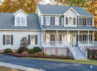 5248 Misty Spring Dr, Midlothian, VA 23112