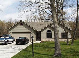 5324 Barker Ct, Demotte, IN 46310