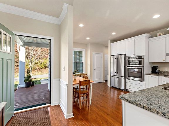 3rd image of 66 Kensington