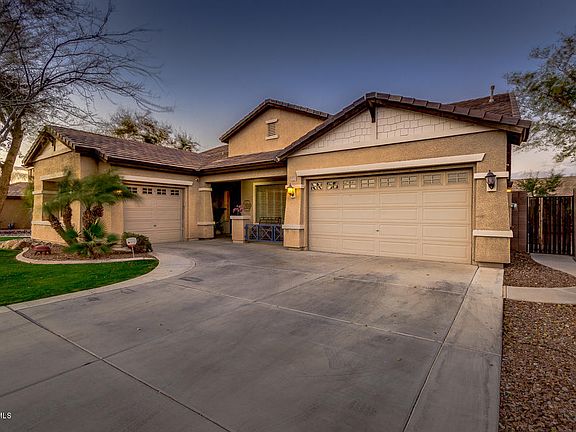 2nd image of 19154 E Mockingbird Dr