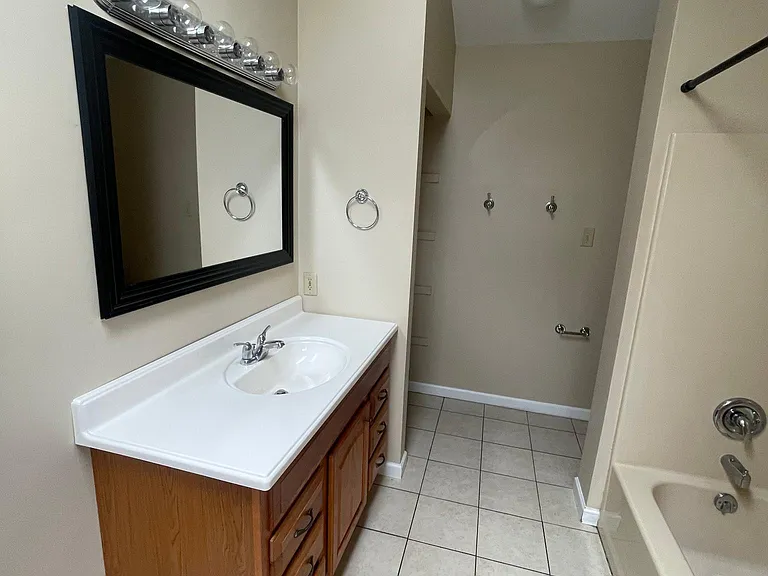 252 Greenwood Dr — Photo 14