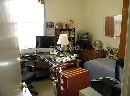 2nd image of 10271 Villa Arceno Ave